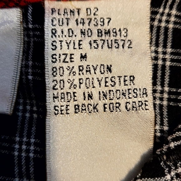 Monterey by Koret Long Sleeve Button Down Shirt - Picture 4 of 5